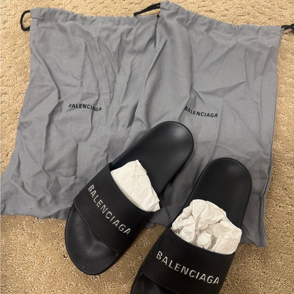 Balenciaga Women’s Slides size 8 - Picture 4 of 6